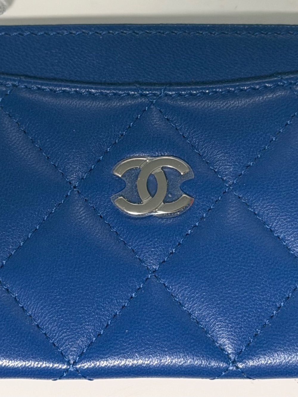 NWT Chanel Caviar card wallet in bright cobalt blue